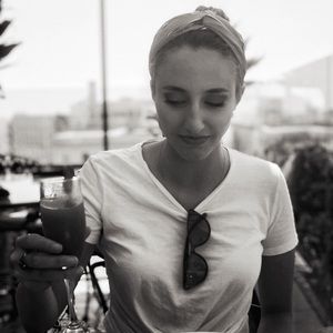 Meet your Posher, Vera-luana